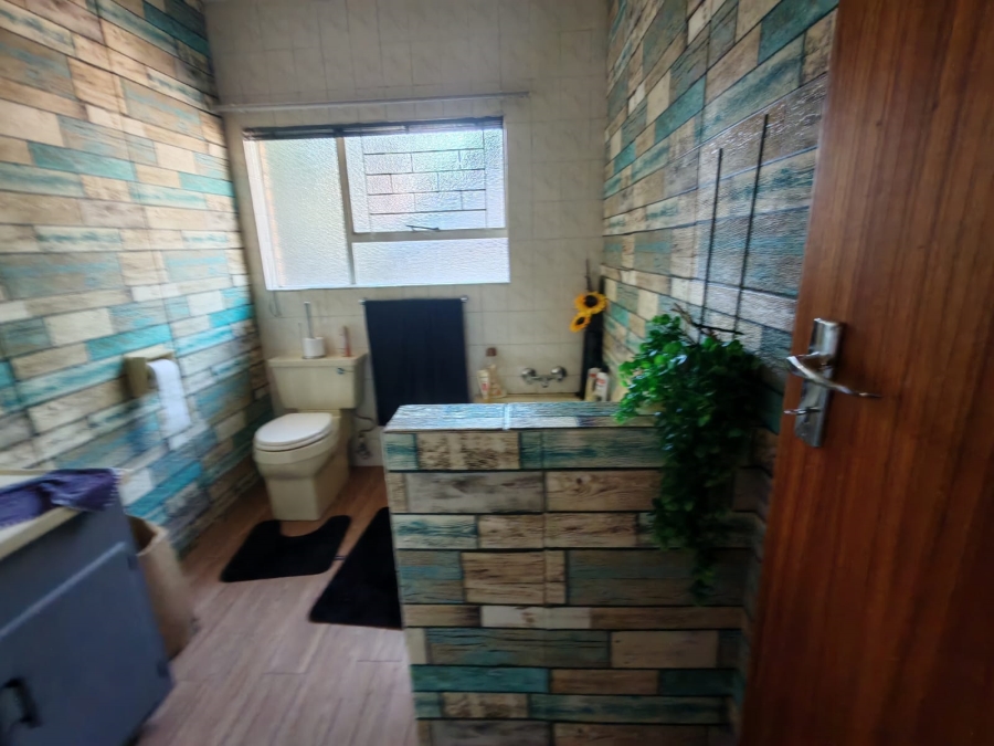4 Bedroom Property for Sale in Vaalpark Free State